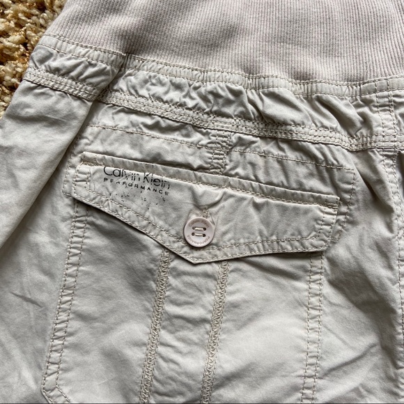 Calvin Klein roll up Bermuda shorts - Picture 4 of 4